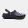 ⁦כפכפי קרוקס קלאסים בצבע שחור-Crocs Classic⁩ – תמונה ⁦4⁩
