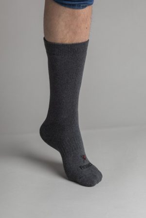 classic - גרביים רדבק צבע אפור REDBACK שני זוגות במארז